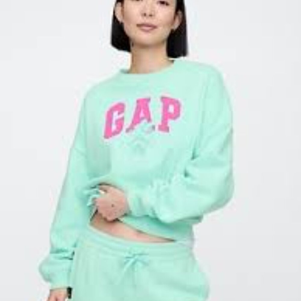 NWT! Gap × Disney Minnie Mouse Oversized Gap Logo Sweatshirt in Surf Spray XL